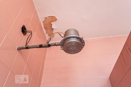 Casa para alugar com 360m², 4 quartos e 1 vagaBanheiro social 1 - Chuveiro