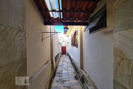 Casa à venda com 150m², 3 quartos e 2 vagas Casa à venda com 150m², 3 quartos e 2 vagasÁrea de Serviço
