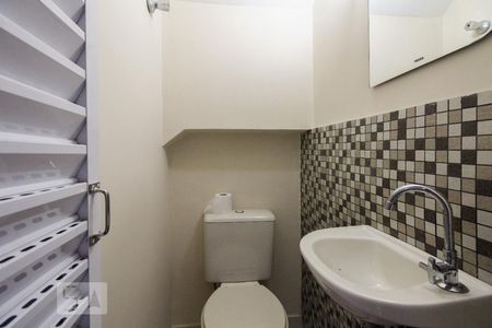 Lavabo  de casa para alugar com 2 quartos, 68m² em Vila Aricanduva, São Paulo