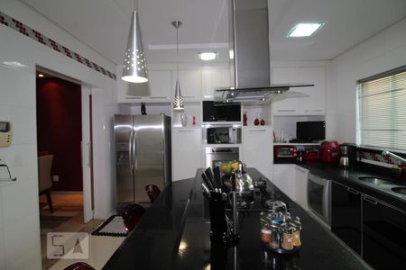 Casa à venda com 475m², 3 quartos e 5 vagasCozinha