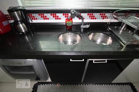 Casa à venda com 475m², 3 quartos e 5 vagasCozinha pia