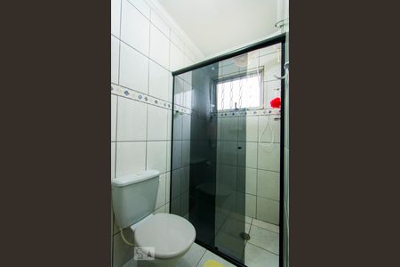 Casa à venda com 180m², 4 quartos e 2 vagas Casa à venda com 180m², 4 quartos e 2 vagasBanheiro da Suíte