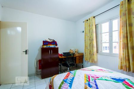 Casa à venda com 180m², 4 quartos e 2 vagas Casa à venda com 180m², 4 quartos e 2 vagasQuarto 2