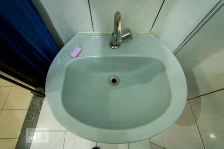 Casa à venda com 180m², 4 quartos e 2 vagas Casa à venda com 180m², 4 quartos e 2 vagasBanheiro da Suíte