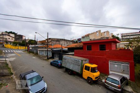 Casa à venda com 180m², 4 quartos e 2 vagas Casa à venda com 180m², 4 quartos e 2 vagasVista do Quintal 1
