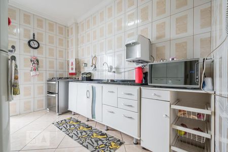 Apartamento à venda com 110m², 3 quartos e sem vaga Apartamento à venda com 110m², 3 quartos e sem vagaCozinha