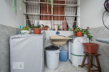 Apartamento à venda com 110m², 3 quartos e sem vaga Apartamento à venda com 110m², 3 quartos e sem vagaÁrea de Serviço