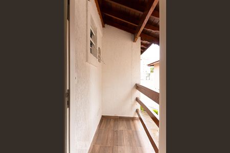 Casa de condomínio à venda com 165m², 3 quartos e 3 vagasSuíte