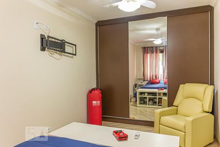 Casa de condomínio à venda com 165m², 3 quartos e 3 vagasQuarto 1