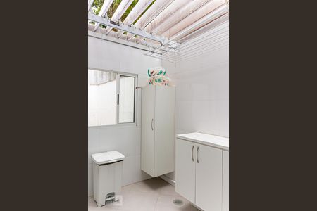 Casa de condomínio à venda com 165m², 3 quartos e 3 vagasÁrea de Serviço