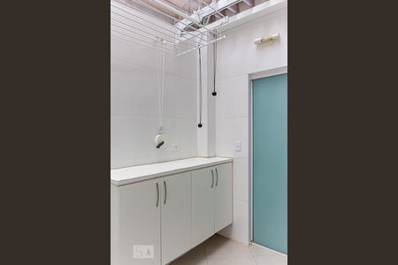 Casa de condomínio à venda com 165m², 3 quartos e 3 vagasÁrea de Serviço