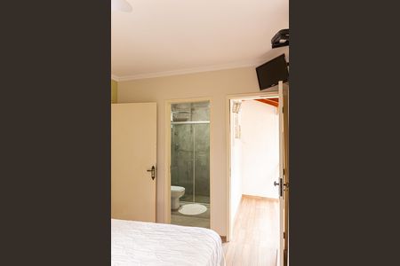 Casa de condomínio à venda com 165m², 3 quartos e 3 vagasSuíte