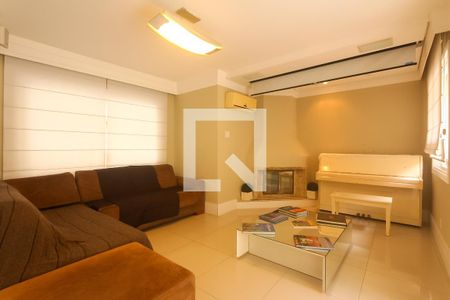 Sala de casa de condomínio à venda com 4 quartos, 260m² em Boa Vista, Porto Alegre