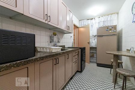 Apartamento à venda com 90m², 3 quartos e sem vaga Apartamento à venda com 90m², 3 quartos e sem vagaCozinha