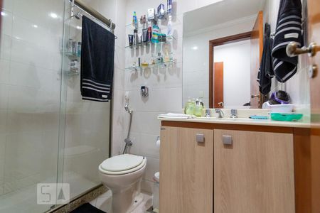 Apartamento à venda com 107m², 2 quartos e 1 vagaBanheiro da Suíte 2