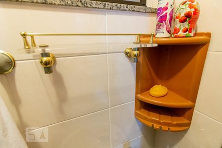 Apartamento à venda com 107m², 2 quartos e 1 vagaBanheiro de Serviço