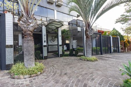 Apartamento à venda com 230m², 3 quartos e 2 vagasFachada