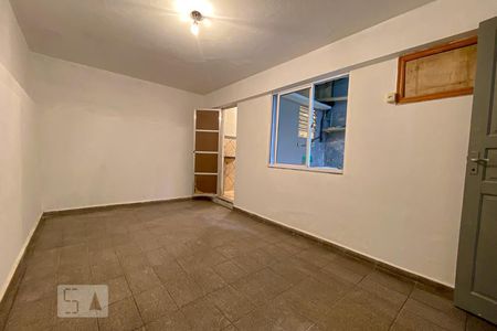 Quarto de casa de condomínio para alugar com 1 quarto, 70m² em Colégio, Rio de Janeiro