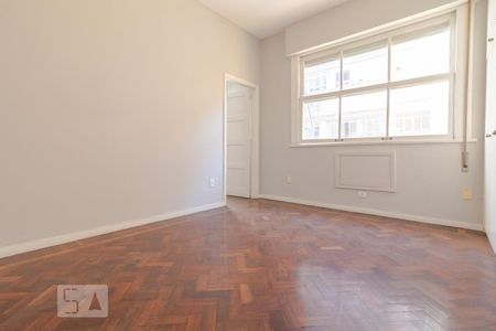 Quarto 1 de apartamento à venda com 4 quartos, 200m² em Copacabana, Rio de Janeiro