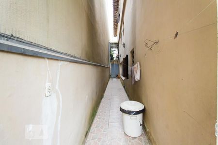 Casa à venda com 226m², 3 quartos e 3 vagasCorredor