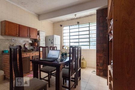 Casa de condomínio à venda com 160m², 3 quartos e 1 vagaCozinha