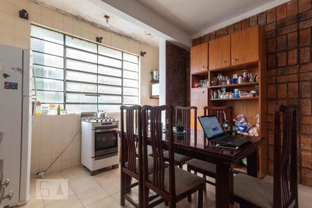 Casa de condomínio à venda com 160m², 3 quartos e 1 vagaCozinha