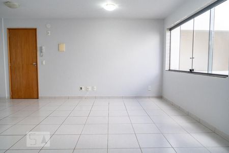 Sala de kitnet/studio para alugar com 1 quarto, 20m² em Setor de Habitações Individuais Norte, Brasília