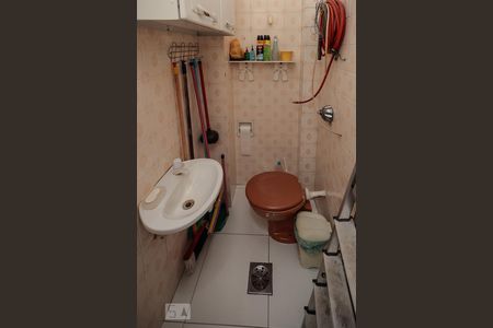 Apartamento à venda com 110m², 3 quartos e 1 vaga Apartamento à venda com 110m², 3 quartos e 1 vagaBanheiro de serviço