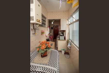 Apartamento à venda com 110m², 3 quartos e 1 vaga Apartamento à venda com 110m², 3 quartos e 1 vagaÁrea de serviço