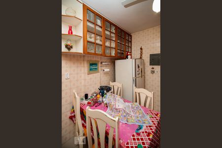 Apartamento à venda com 110m², 3 quartos e 1 vaga Apartamento à venda com 110m², 3 quartos e 1 vagaCozinha