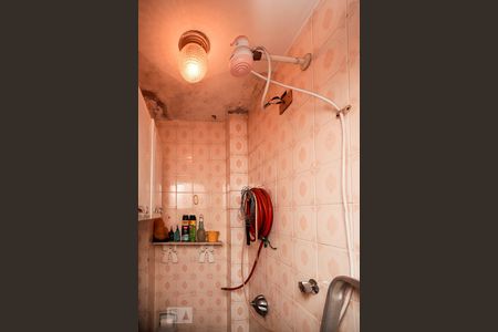 Apartamento à venda com 110m², 3 quartos e 1 vaga Apartamento à venda com 110m², 3 quartos e 1 vagaBanheiro de serviço