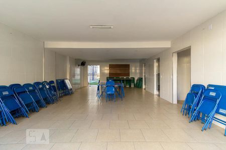Apartamento para alugar com 80m², 3 quartos e 1 vaga Apartamento para alugar com 80m², 3 quartos e 1 vagaÁrea comum - Salão de festas