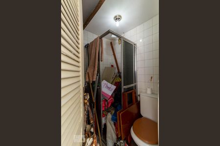 Apartamento para alugar com 80m², 3 quartos e 1 vaga Apartamento para alugar com 80m², 3 quartos e 1 vagaBanheiro de Serviço