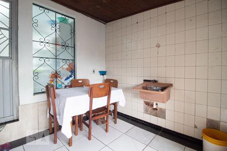 Casa à venda com 100m², 3 quartos e 1 vaga Casa à venda com 100m², 3 quartos e 1 vagaÁrea de Serviço