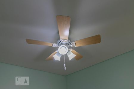 Casa à venda com 170m², 3 quartos e 1 vagaQuarto 2 - Ventilador