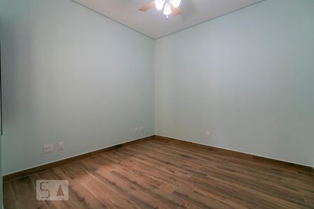 Casa à venda com 170m², 3 quartos e 1 vagaSuíte 2