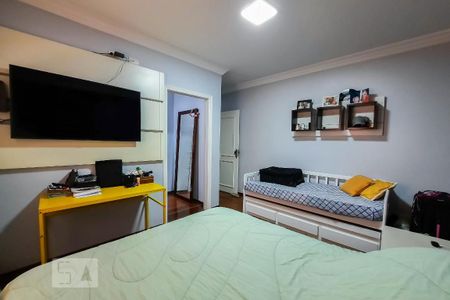 Casa à venda com 450m², 4 quartos e 6 vagasSuíte 4