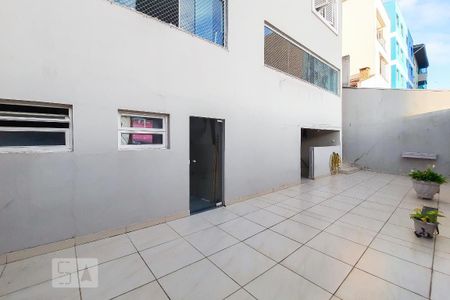 Casa à venda com 450m², 4 quartos e 6 vagasQuintal