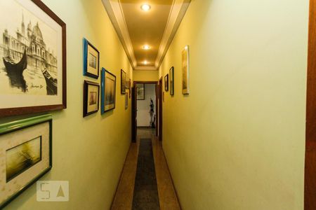 Apartamento para alugar com 300m², 4 quartos e 4 vagas Apartamento para alugar com 300m², 4 quartos e 4 vagasCorredor