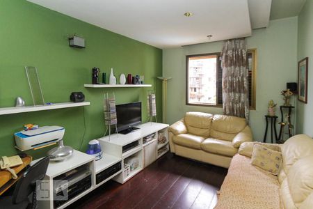 Apartamento para alugar com 300m², 4 quartos e 4 vagas Apartamento para alugar com 300m², 4 quartos e 4 vagasQuarto 04