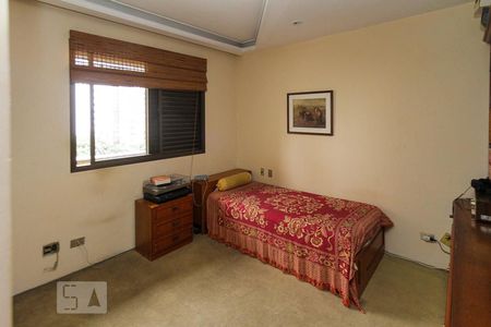 Apartamento para alugar com 300m², 4 quartos e 4 vagas Apartamento para alugar com 300m², 4 quartos e 4 vagasSuite 02