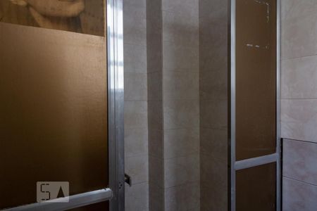 Apartamento à venda com 330m², 4 quartos e 2 vagas Apartamento à venda com 330m², 4 quartos e 2 vagasBanheiro de Serviço