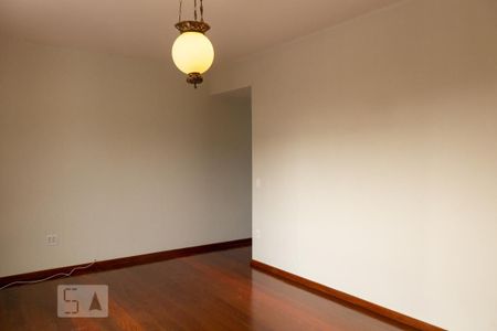 Apartamento à venda com 330m², 4 quartos e 2 vagas Apartamento à venda com 330m², 4 quartos e 2 vagasSuíte