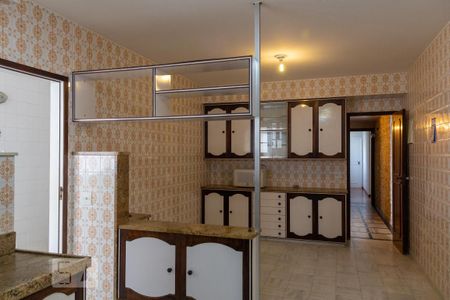 Apartamento à venda com 330m², 4 quartos e 2 vagas Apartamento à venda com 330m², 4 quartos e 2 vagasCozinha