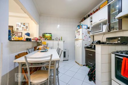 Casa de condomínio para alugar com 100m², 3 quartos e 2 vagas Casa de condomínio para alugar com 100m², 3 quartos e 2 vagasCozinha