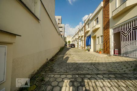 Casa de condomínio para alugar com 100m², 3 quartos e 2 vagas Casa de condomínio para alugar com 100m², 3 quartos e 2 vagasÁrea externa