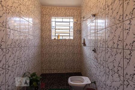 Casa à venda com 185m², 3 quartos e 1 vaga Casa à venda com 185m², 3 quartos e 1 vagaBanheiro Social