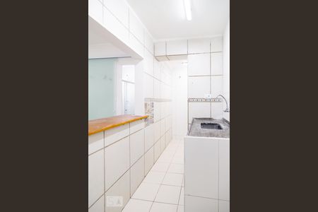 Cozinha de apartamento para alugar com 1 quarto, 27m² em Vila Cruzeiro, São Paulo
