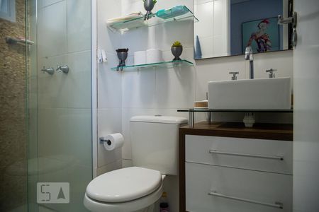 Apartamento à venda com 53m², 2 quartos e 1 vaga Apartamento à venda com 53m², 2 quartos e 1 vagaBanheiro