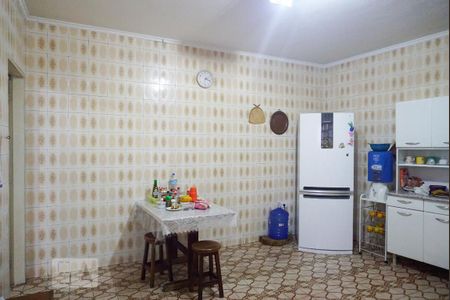 Casa à venda com 192m², 5 quartos e 1 vaga Casa à venda com 192m², 5 quartos e 1 vagaCasa 2 - Cozinha